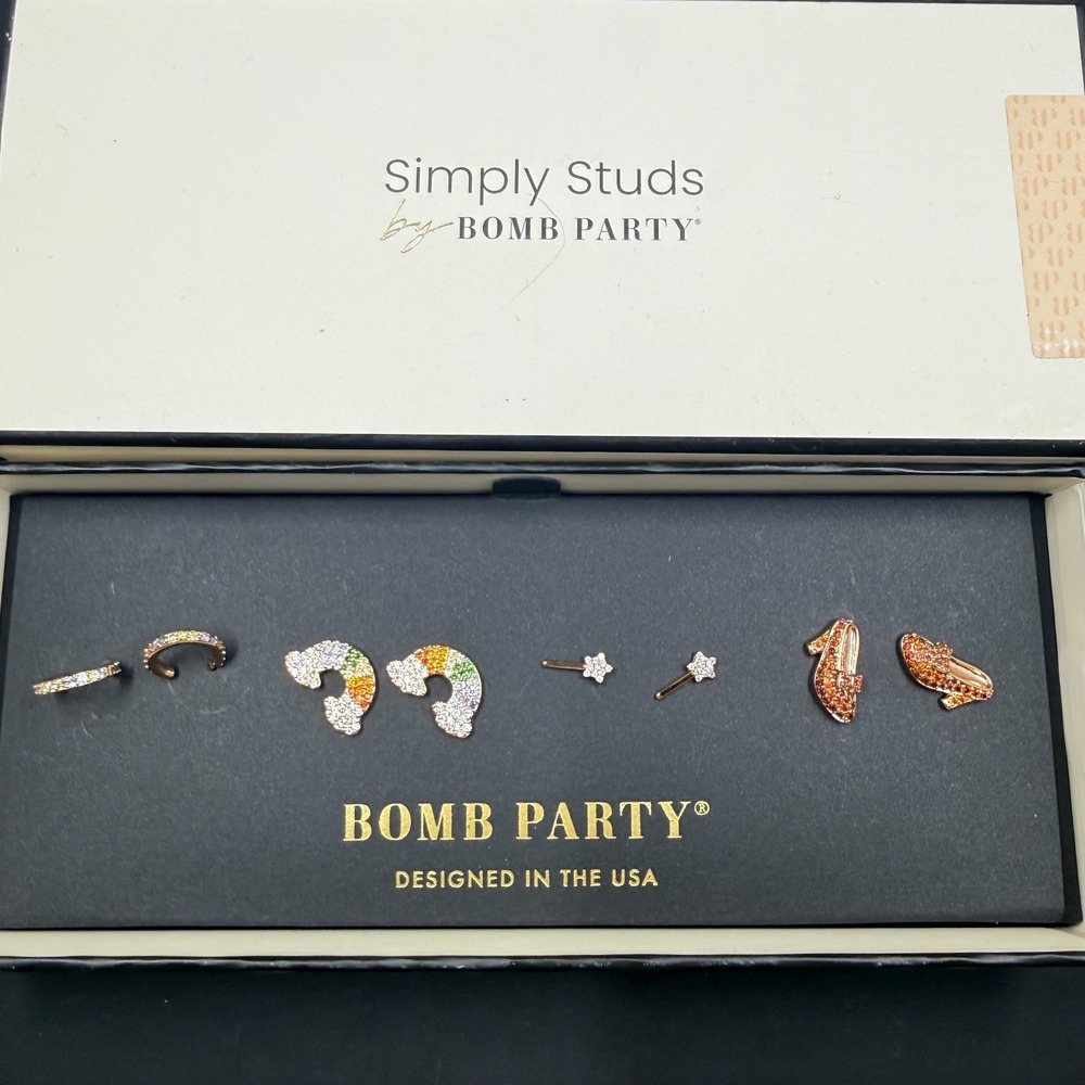 Bomb Party Somewhere Over the rainbow CZ Rose Gold Plated Earrings RBP6601‎